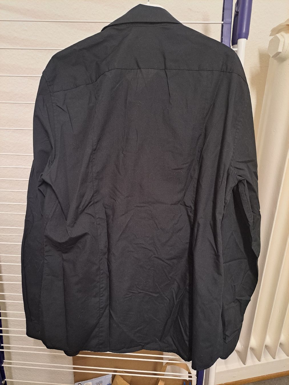 H&M Camicie: H&M Herren Hemd Schwarz, Grösse L, Easy Iron – Usato da Basel venduto da kru_m5x5 1