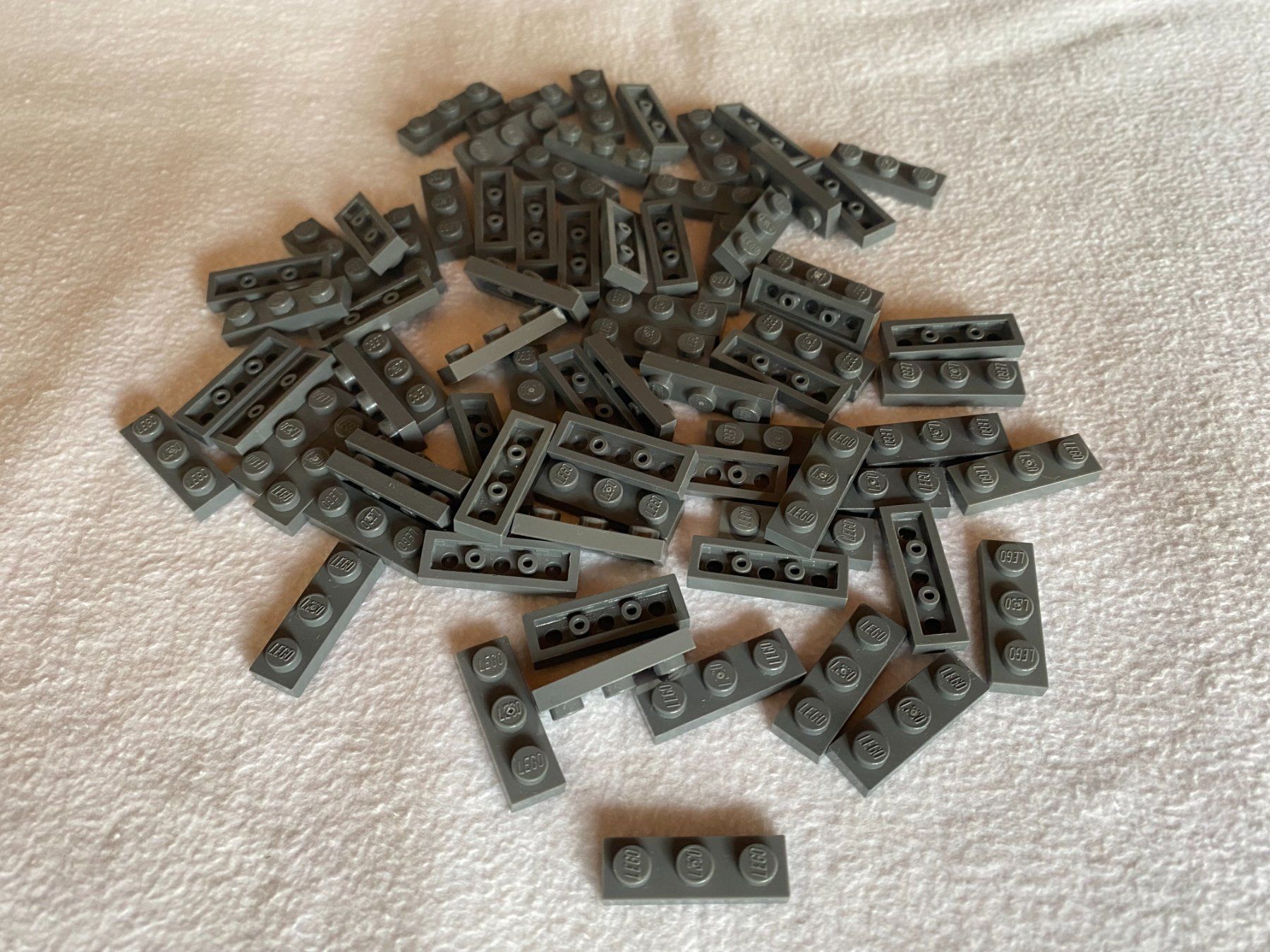 Lego Giocattoli: LEGO - 70 - GRAUE - EINERPLÄTTLI - 3 X 1 – Usato da Gelterkinden venduto da ajdt4