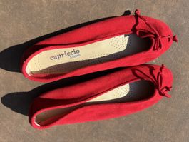 Ballerina rot, 34.4  Marke Capriccio