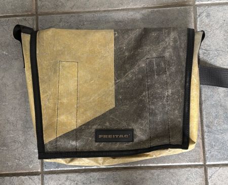 Freitag Kuriertasche, seltenes Design! Guter Zustand.