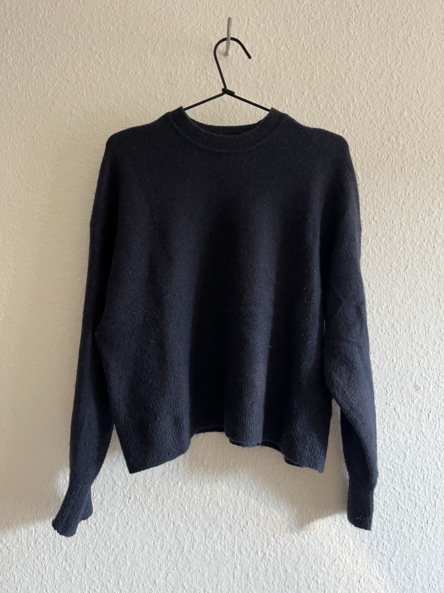 Esprit Pullover & Sweatshirts: Pull Esprit Marine Taille S  – Gebraucht aus La Chaux-de-Fonds von vert_j
