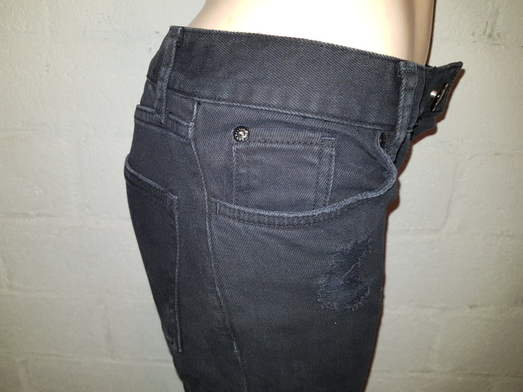 Sandro Jeans: SANDRO PARIS Jeans taille / Grosse 32 CH neuf / neu – Neu und originalverpackt aus Cossonay-ville von Super-Price-Quality 6