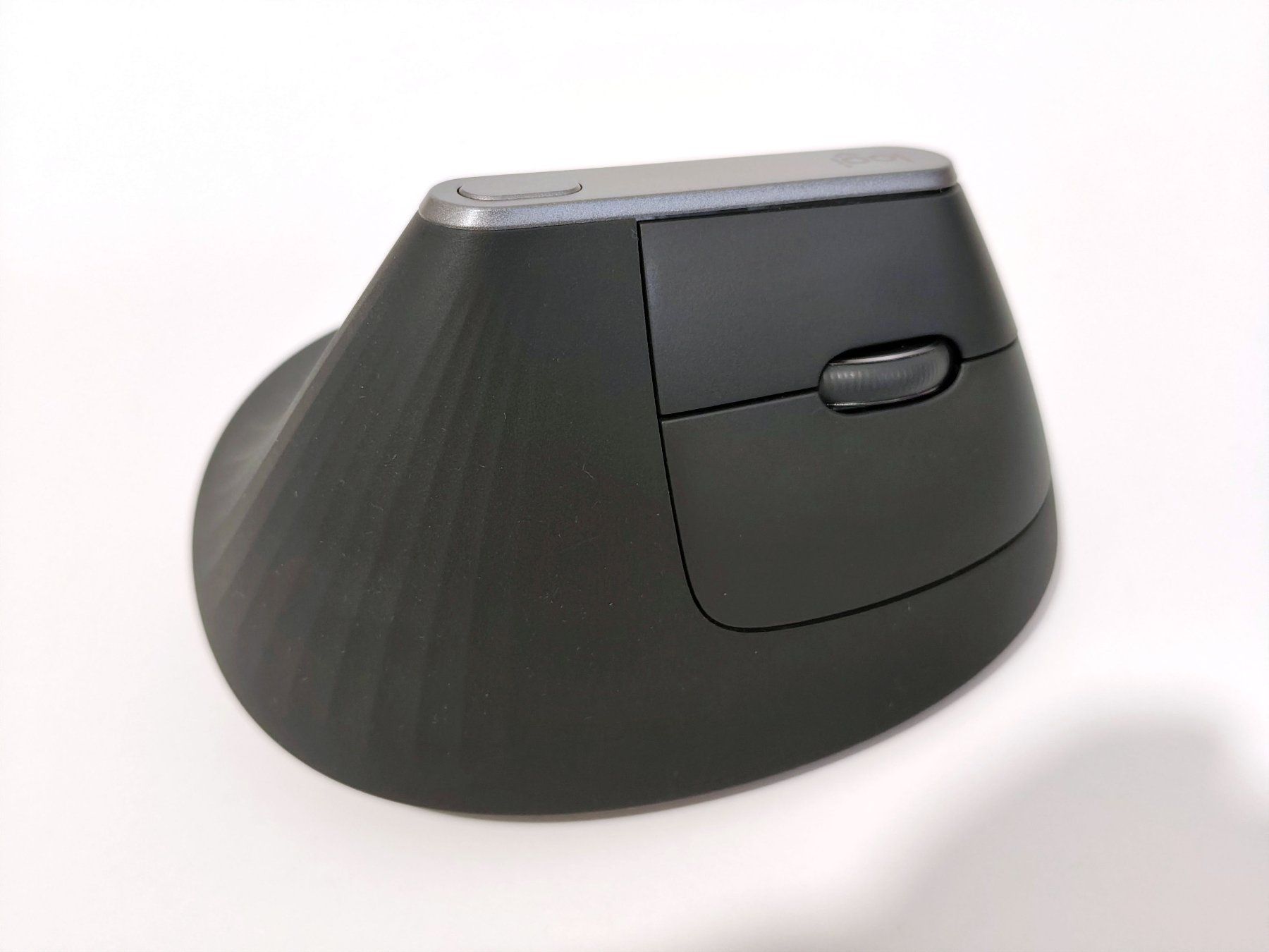 Logitech Mouse: Logitech MX Vertical Maus - mit Garantie – Usato da Wil SG venduto da anhe87 1