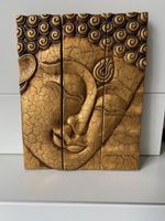 Goldfarbenes Relief Buddha-Gesicht aus Holz (3-teilig)