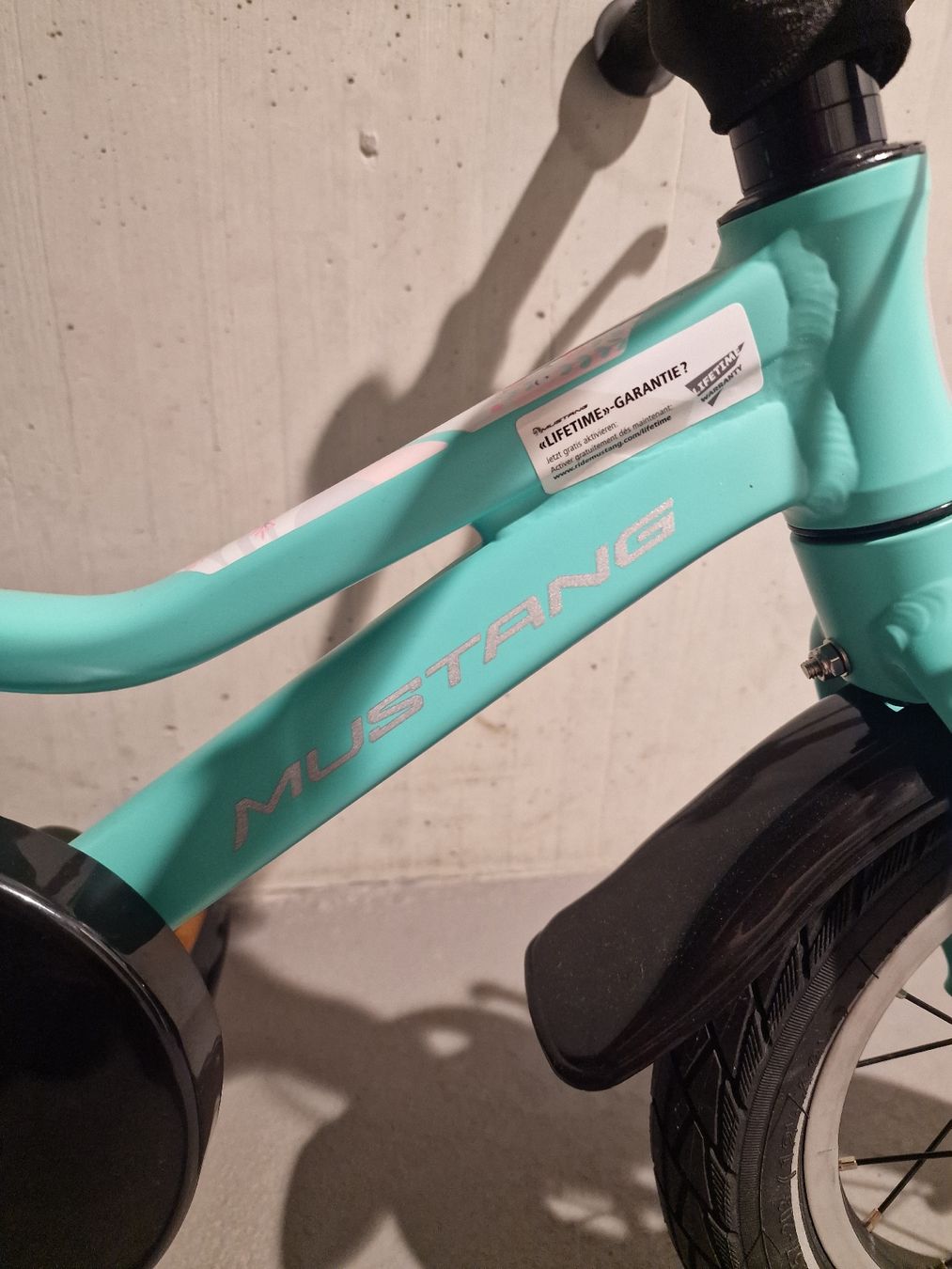 Velos: Kindervelo Mustang perl 12" – Neu (gemäss Beschreibung) aus Schliern b. Köniz von Jemy94 1
