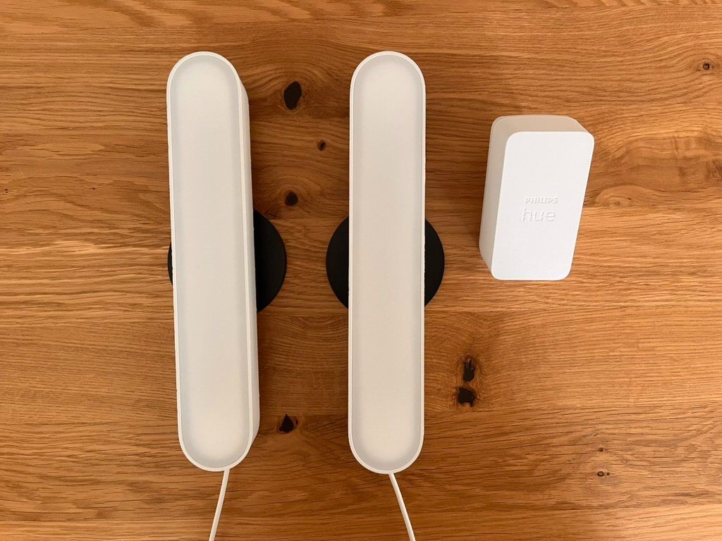 Philips Lampade: Phillips Hue Play Bars – Usato da St. Gallen venduto da brickbott