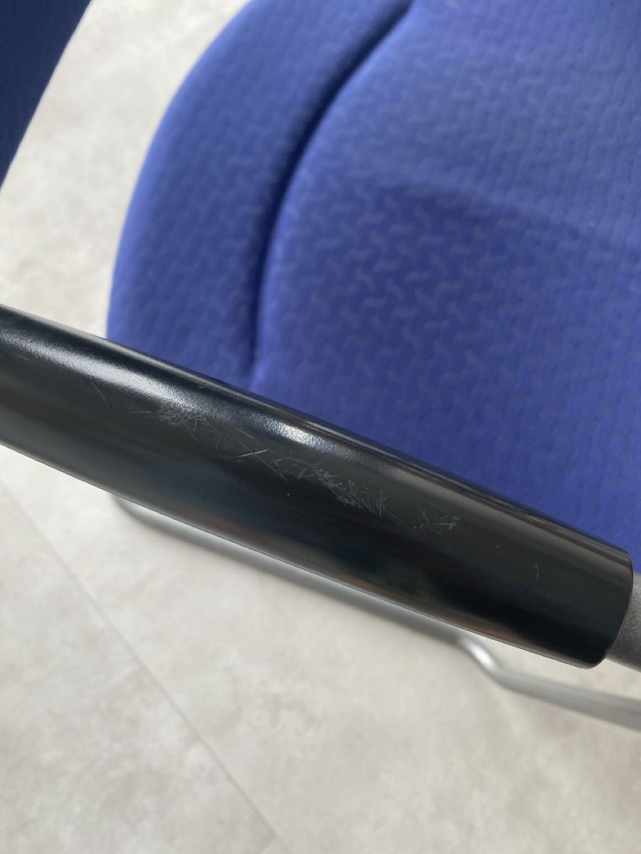 Giroflex Sessel: Giroflex Freischwinger blau-schwarz – Gebraucht aus Rüschlikon von christin500 1