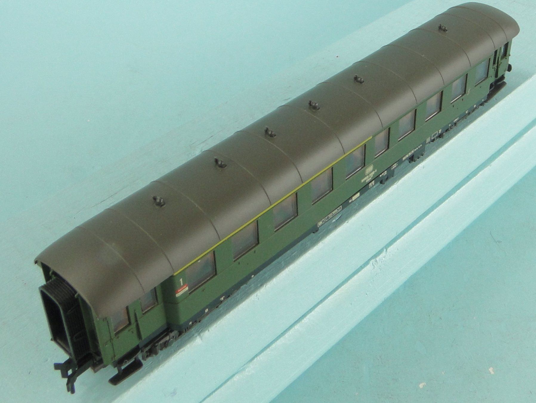 Roco Modellini di ferrovie: Roco 2275A Spur N DB Eilzugwagen  1/2 Kl. – Usato da Bülach venduto da cann11 3