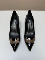 Jones The Bootmaker pumps