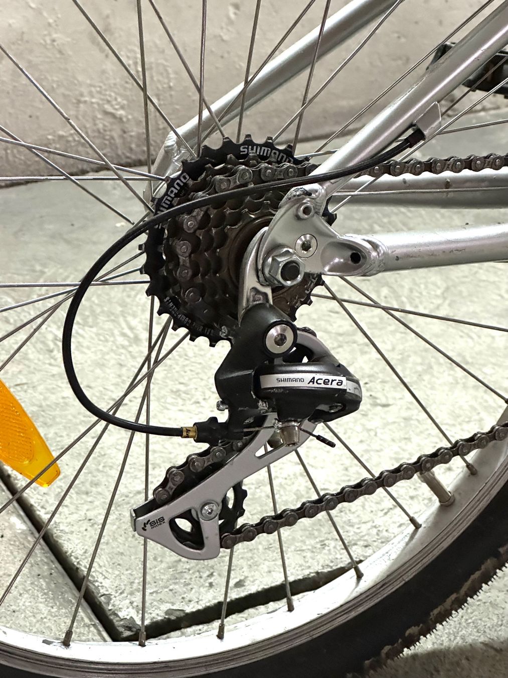 Specialized Velos: Kindervelo Specialized 24" Hotrock – Gebraucht aus Zürich von misterdamister 3