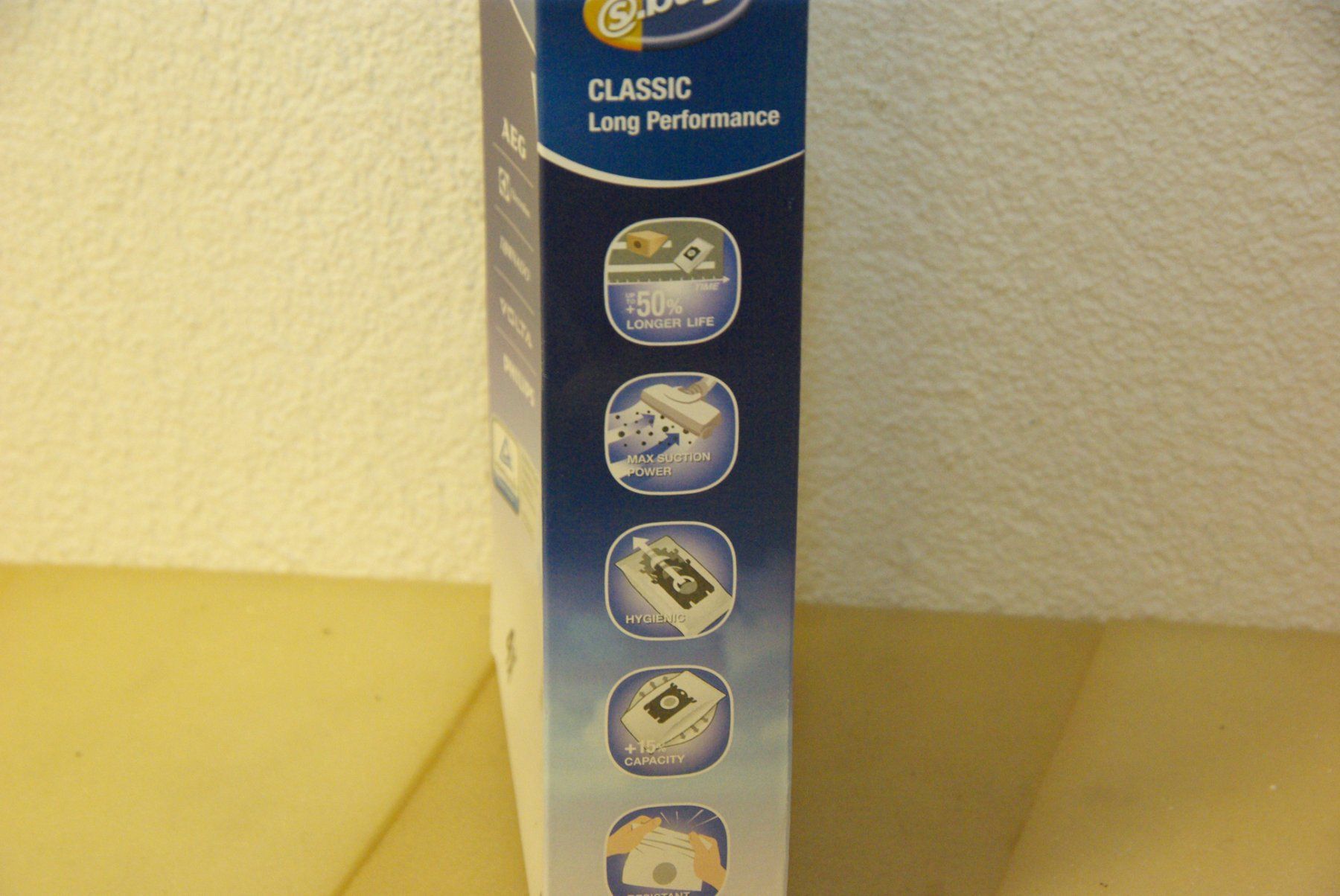Electrolux Aspirateurs & Accessoires: s.bag Classic Staubsaugerbeutel, 4x – Neuf avec emballage d'origine à Herisau par Cevianer1844 5