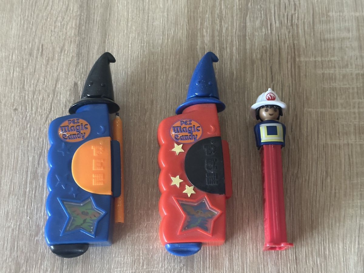 Pez Altro per Gastronomia & Hotel: Lot de quatre distributeurs PEZ Magic Candy. – Nuovo (secondo la descrizione) da Tramelan venduto da Tramelot 1