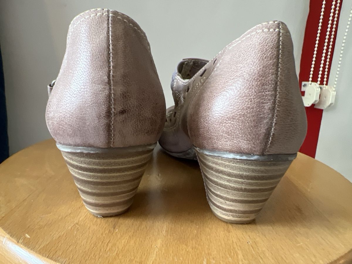 Scarpe da donna: 5 Avenue Absatzschuh Altrosa 36 – Usato da Oberglatt ZH venduto da ble_75jw 4