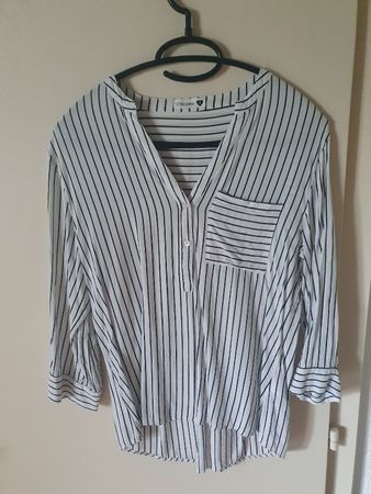 schwarz, weisse Bluse, Grösse S, 3/4 Armlänge