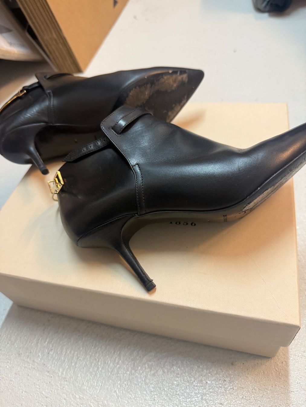 Burberry Scarpe da donna: Burberry Schuhe – Usato da Küsnacht venduto da emch125 2