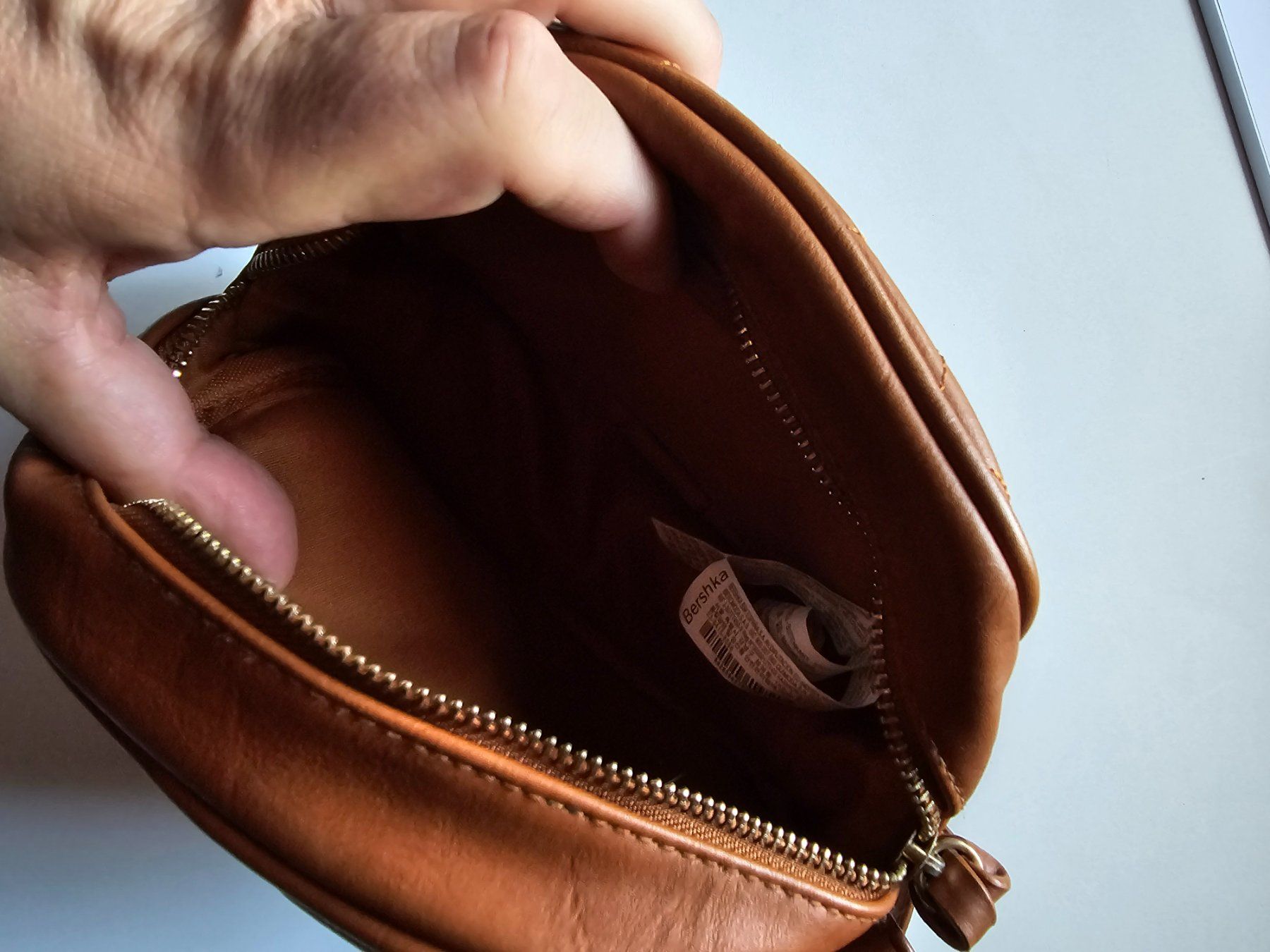 Borse da donna: Handtasche – Nuovo (secondo la descrizione) da Mägenwil venduto da Carlo55 1
