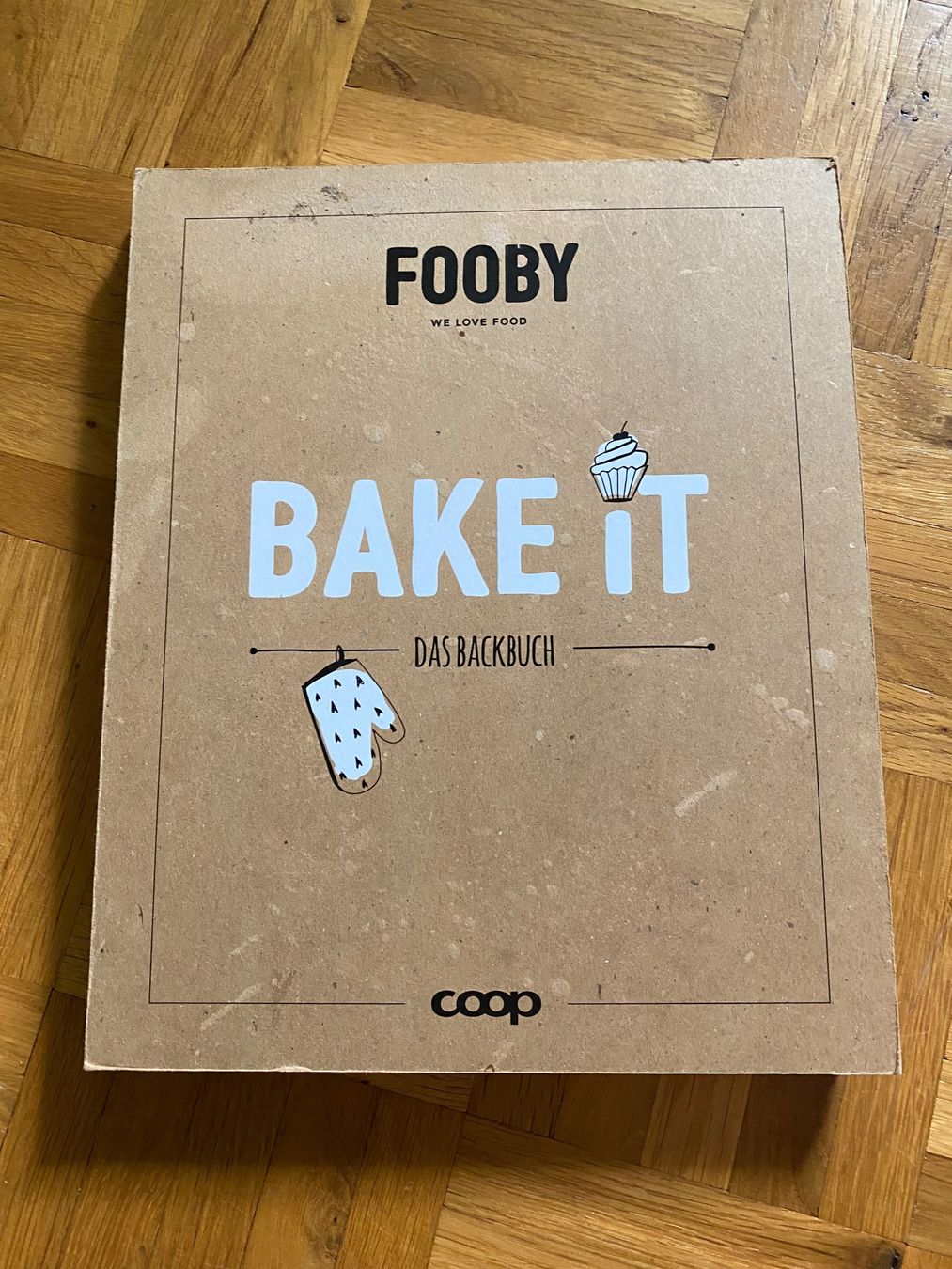 Libri: Fooby Bake It Das Backbuch von Coop Fooby – Usato da Zizers venduto da dalaub