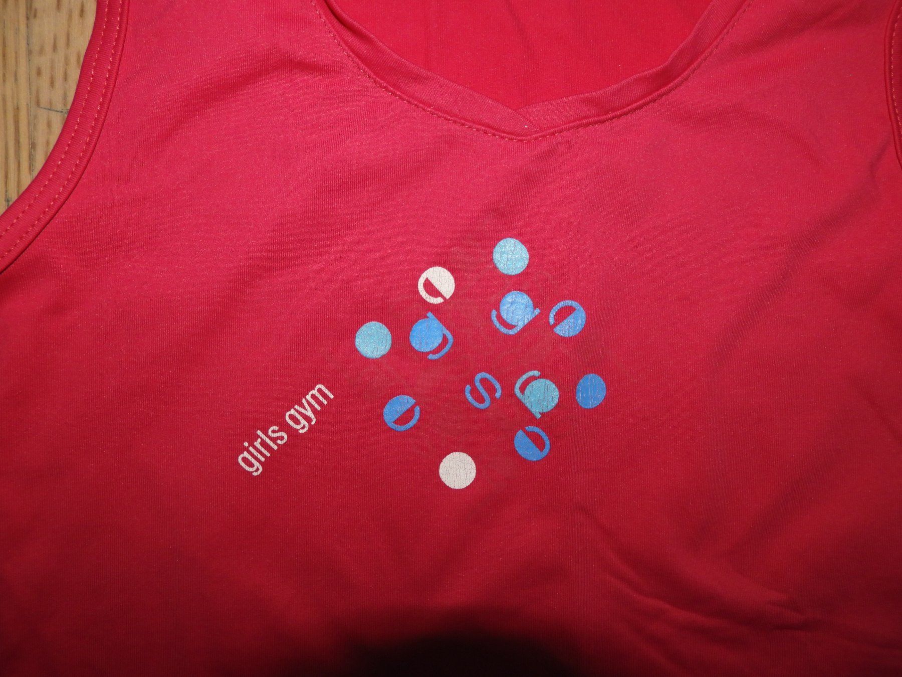 Blusen, T-Shirts & Tops: Tanktop pink Grösse 152 – Gebraucht aus Hergiswil NW von Noema2006 1