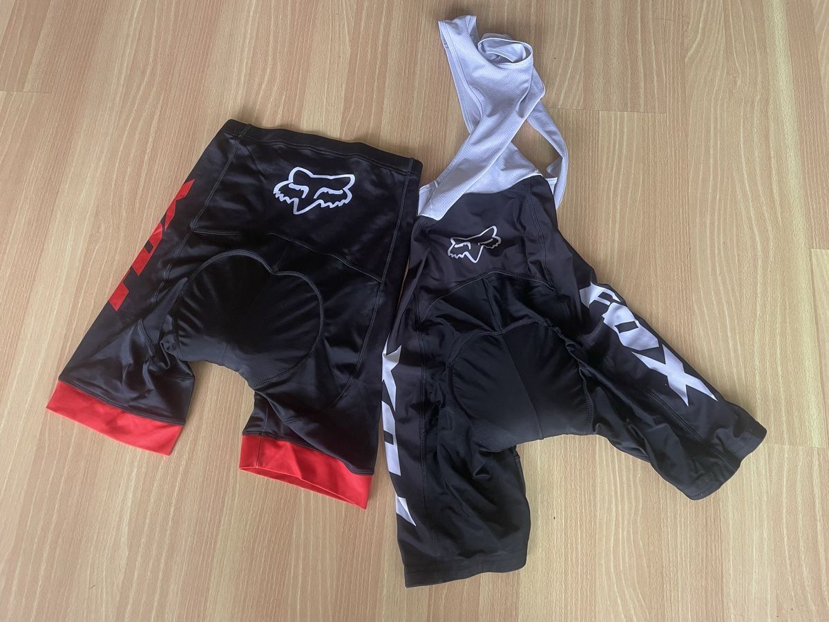 Fox Hosen: 2 cuissards cyclisme FOX – Gebraucht aus Blonay von Joye 1