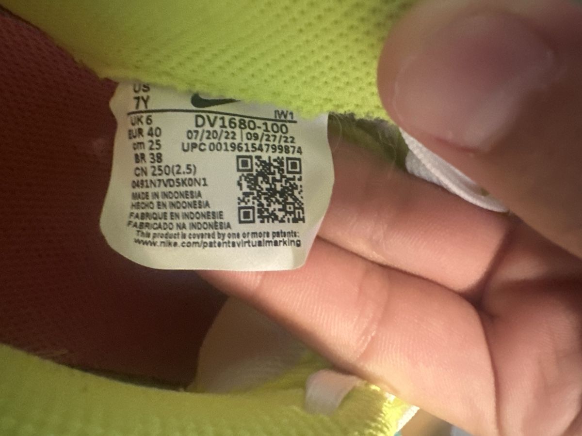 Nike Scarpe da uomo: Nike Air Force 1 LV8 – Nuovo (secondo la descrizione) da Richterswil venduto da 1808 3