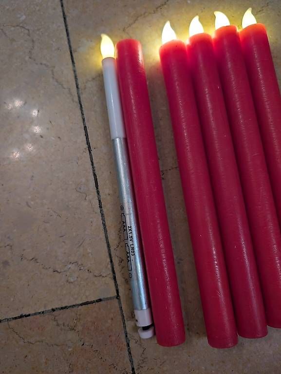 Candele: 5 LED-Stabkerzen rot, Echtwachs, flackernd, ca. 25 cm – Usato da Zürich venduto da McFlurry49 2