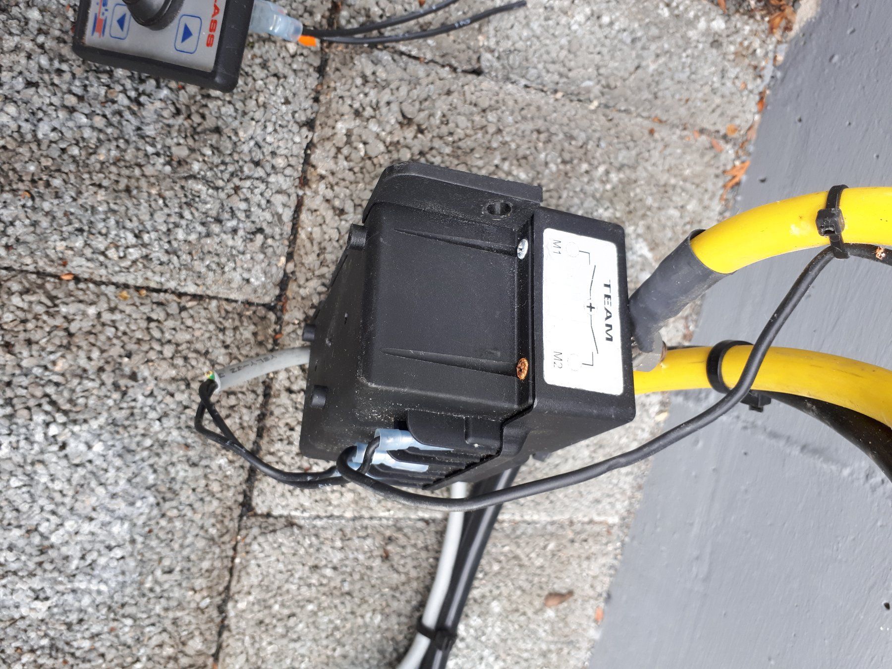 Boote: Ankerwinde Lofrans Tigres mit Bugrolle und Kette – Gebraucht aus Madiswil von 20gls 9