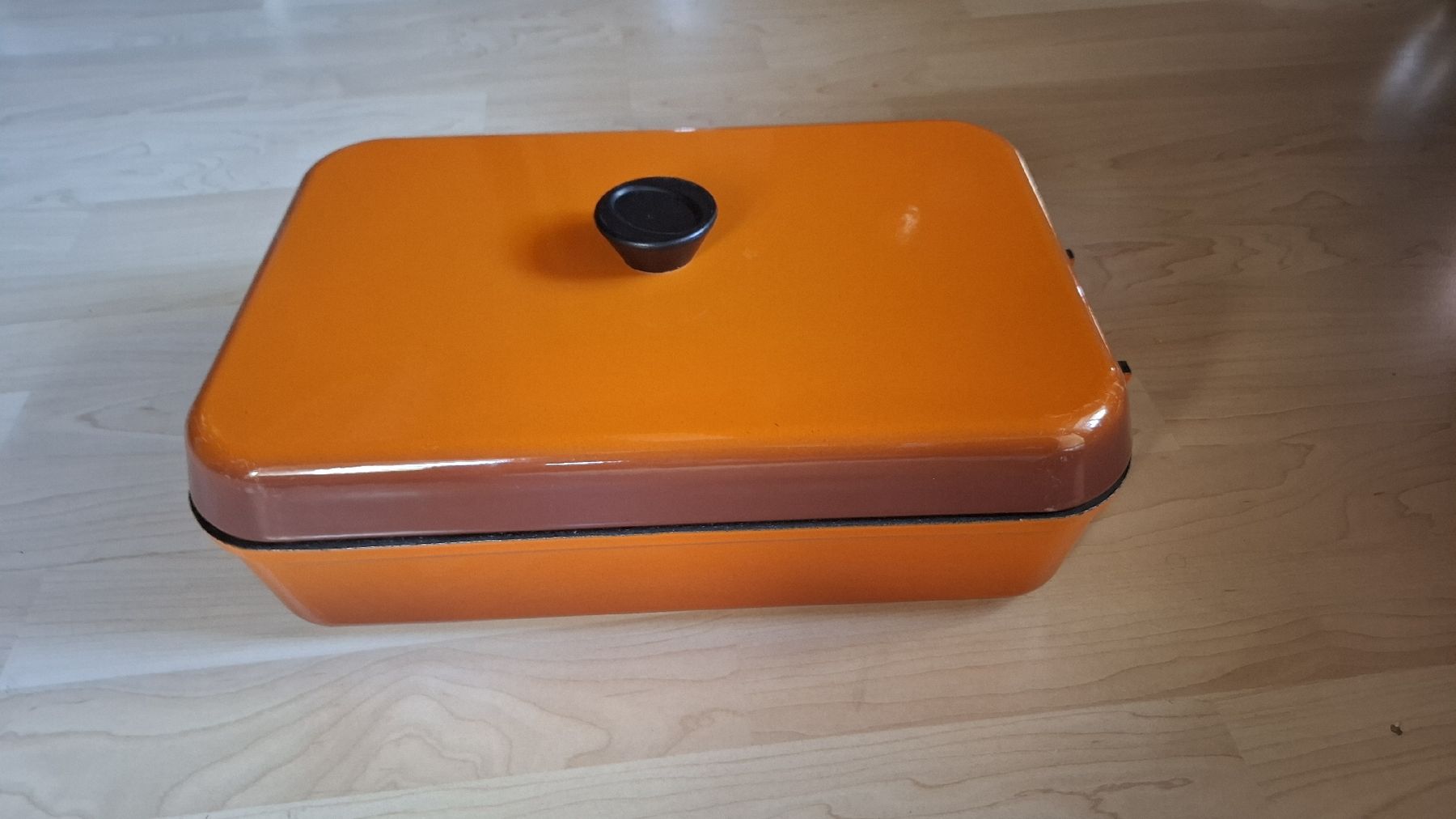 Emalco Töpfe: EMALCO Bräter Gusseisen – Gebraucht aus Marbach SG von Mmyway 1