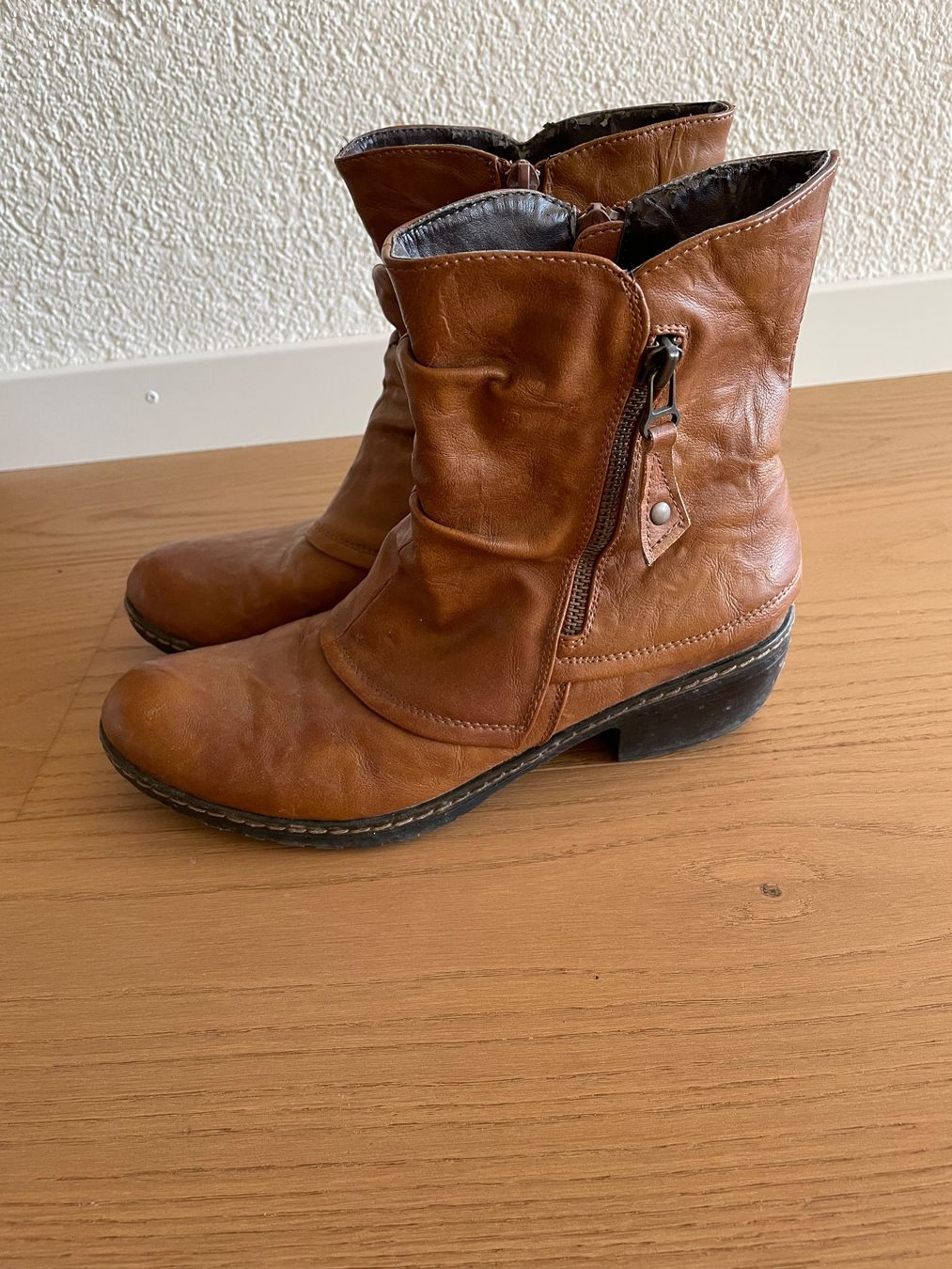 Scarpe da donna: Lederschuhe braun, Gr. 38, Herbst/Winter – Usato da Gümligen venduto da ani_c7v6 2