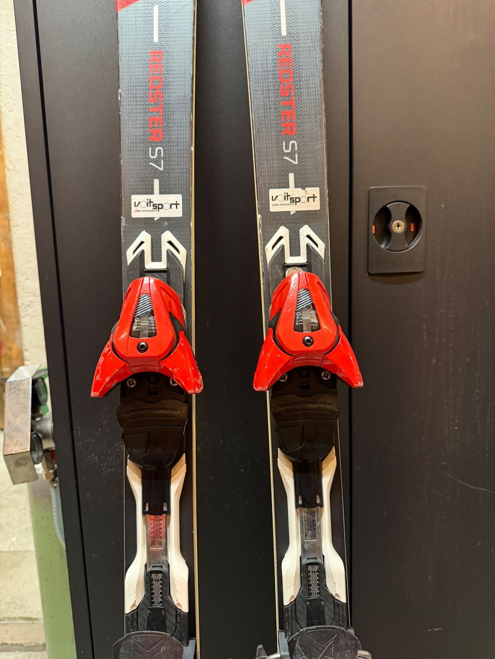 Atomic Skis: Atomic Redster S7 inkl. Bindung – D'occasion à Zürich par 5Fr-Shop 3