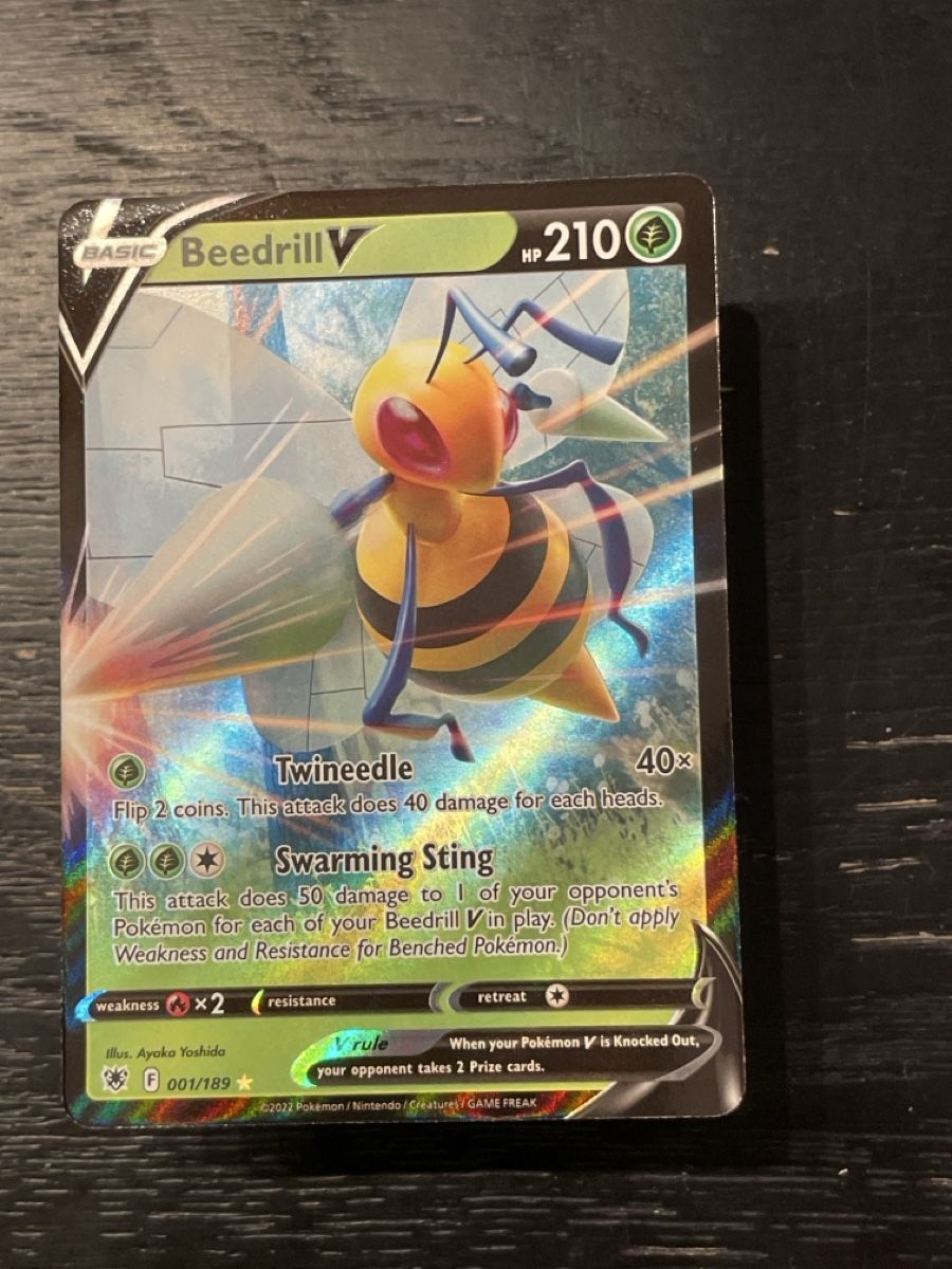 Pokémon Carte collezionabili: Pokemon Beedrill V 001/189 astral – Usato da Hugelshofen venduto da Suimosa