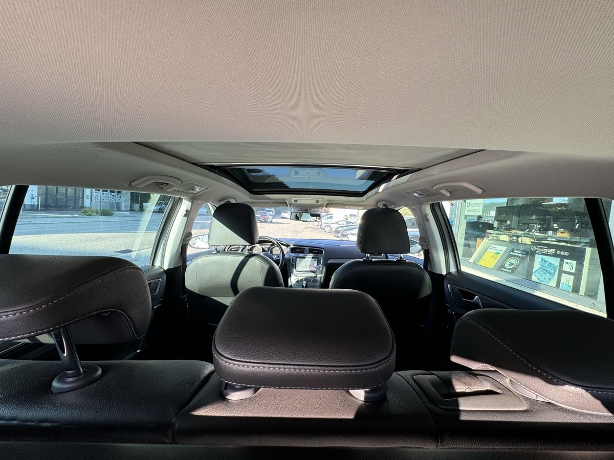 VW Automobili: VW  Golf Kombi Alltrack-Spezial – Usato da Gunzgen venduto da Node4164 3