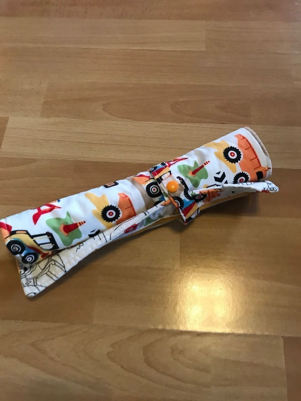 Set di tavolo e panche: Tischset zum ausmalen aus Stoff – Usato da Zürich venduto da einalemjena 3
