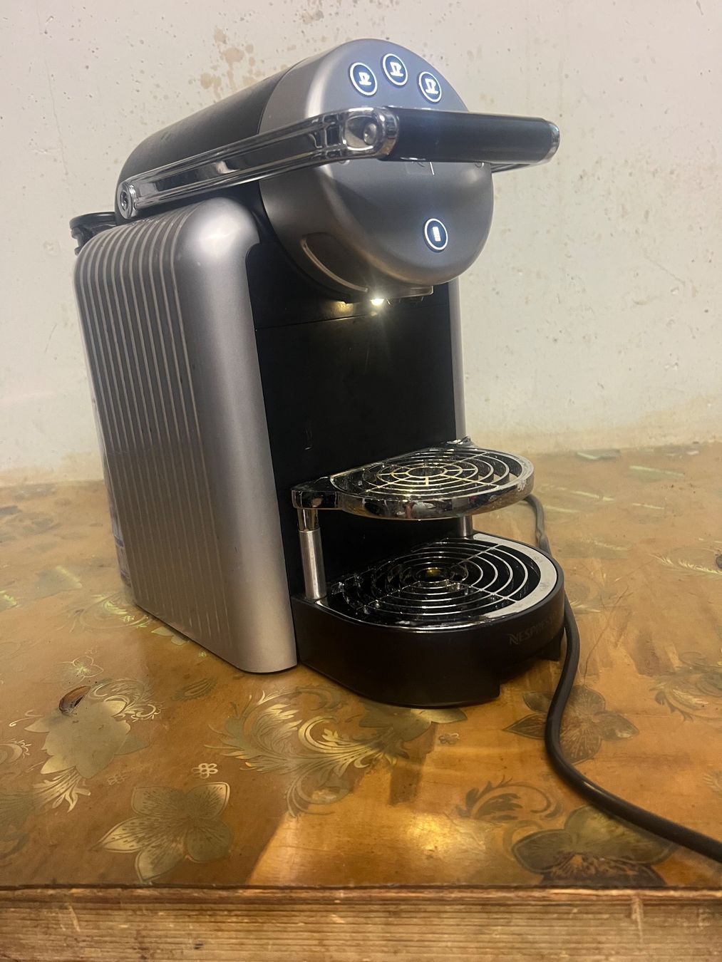 Machines à café & Machines à expresso: Nespreso Zenius. – D'occasion à Adliswil par Claris02 4