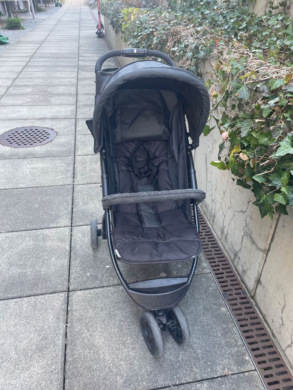 Hauck Kinderwagen: Hauck Kinderbuggy 3 Räder – Gebraucht aus Zürich von lisieg