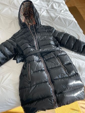 Burberry Daunenmantel Gr.152 schwarz, guter Zustand