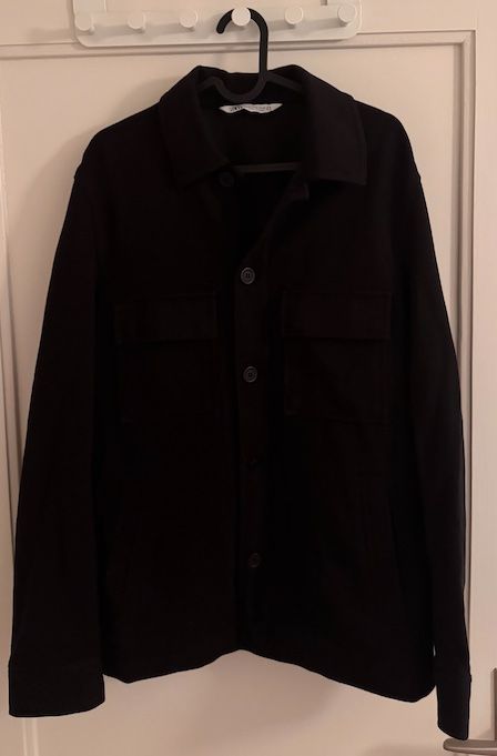 Zara Giacche: JACKE ZARA SCHWARZ M – Usato da Zürich venduto da mateuszptrk