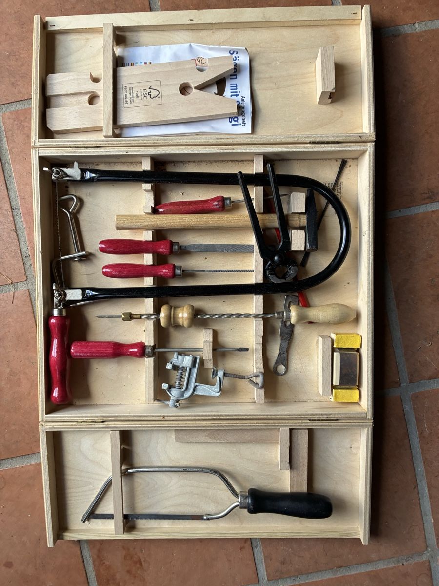 Tous les outils: Pebaro Laubsägeschrank – D'occasion à Maur par MiPer