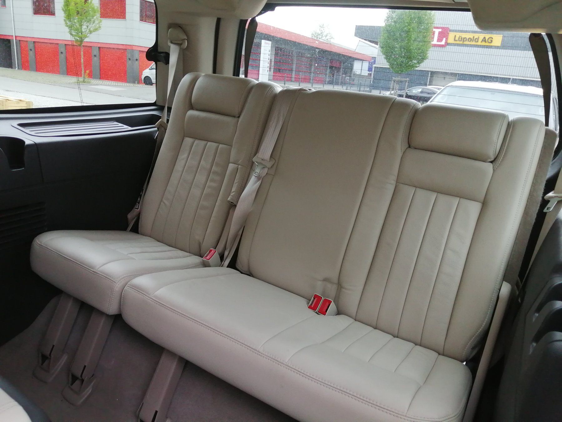 Automobili: Lincoln Navigator – Usato da Wildegg venduto da Enginev8 5