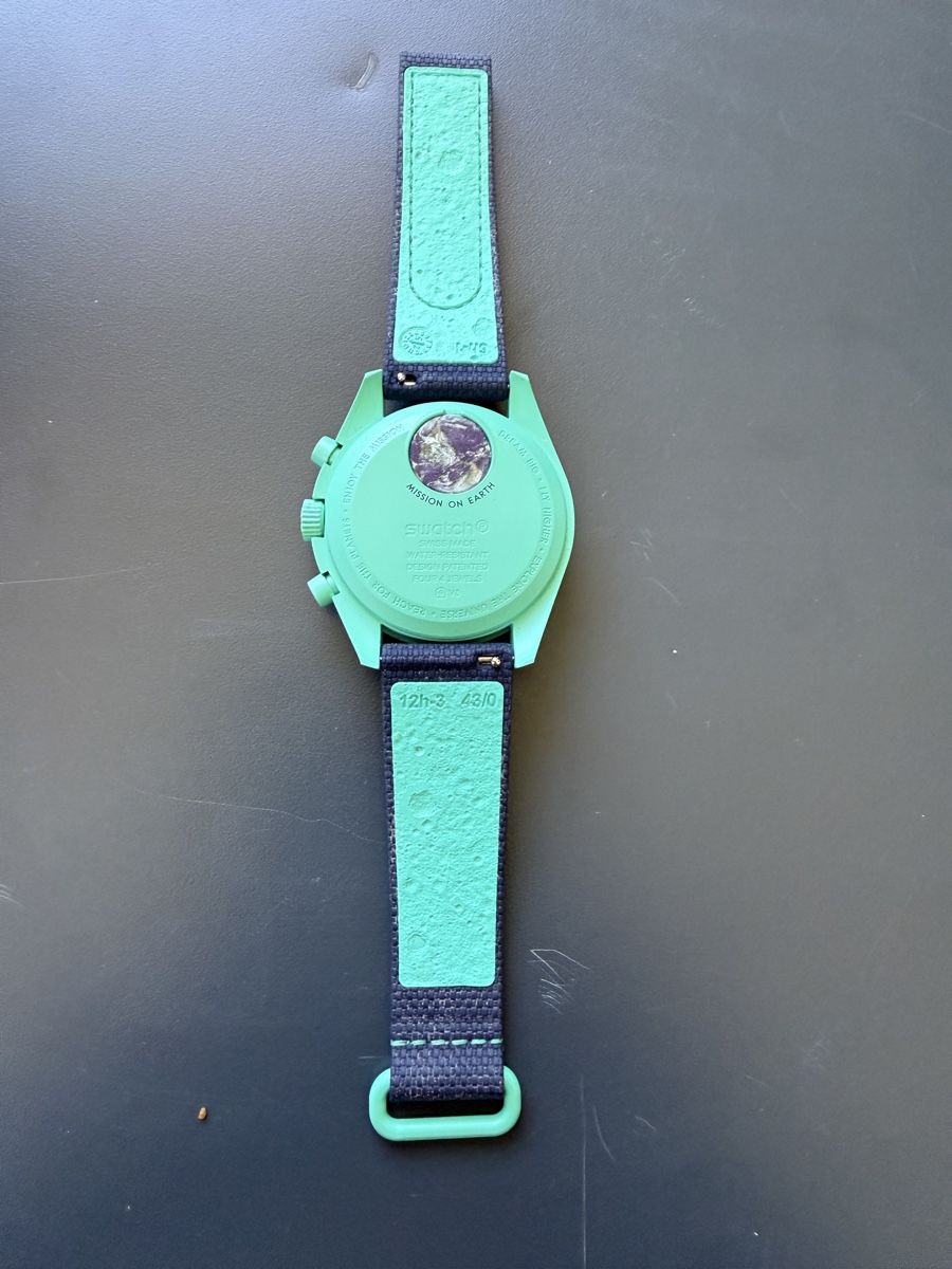 Montres: Swatch omega polar light – Neuf (Voir description) à Sierre par val_tc8d 2