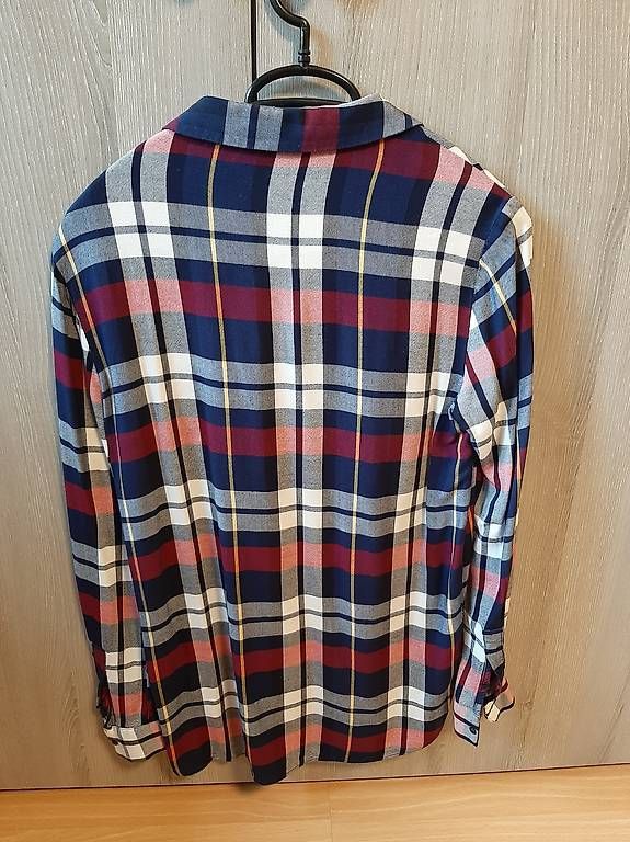 Zara Blusen: Zara Damenhemd/Bluse Gr. XS, Rot/Blau – Gebraucht aus Marthalen von Jenny.Z 1