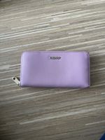 Schöne DKNY Portemonaie