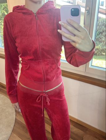 vintage juicy couture trackjacket red  