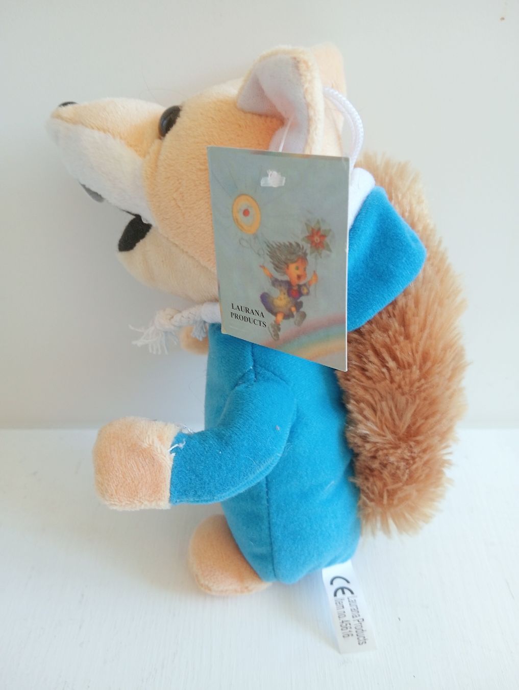 Spielzeuge: Laurana Plüsch Eichhörnchen / Chipmunk 20 cm  NEU mit Etike – Neu und originalverpackt aus Allschwil von Evgeniia78 1
