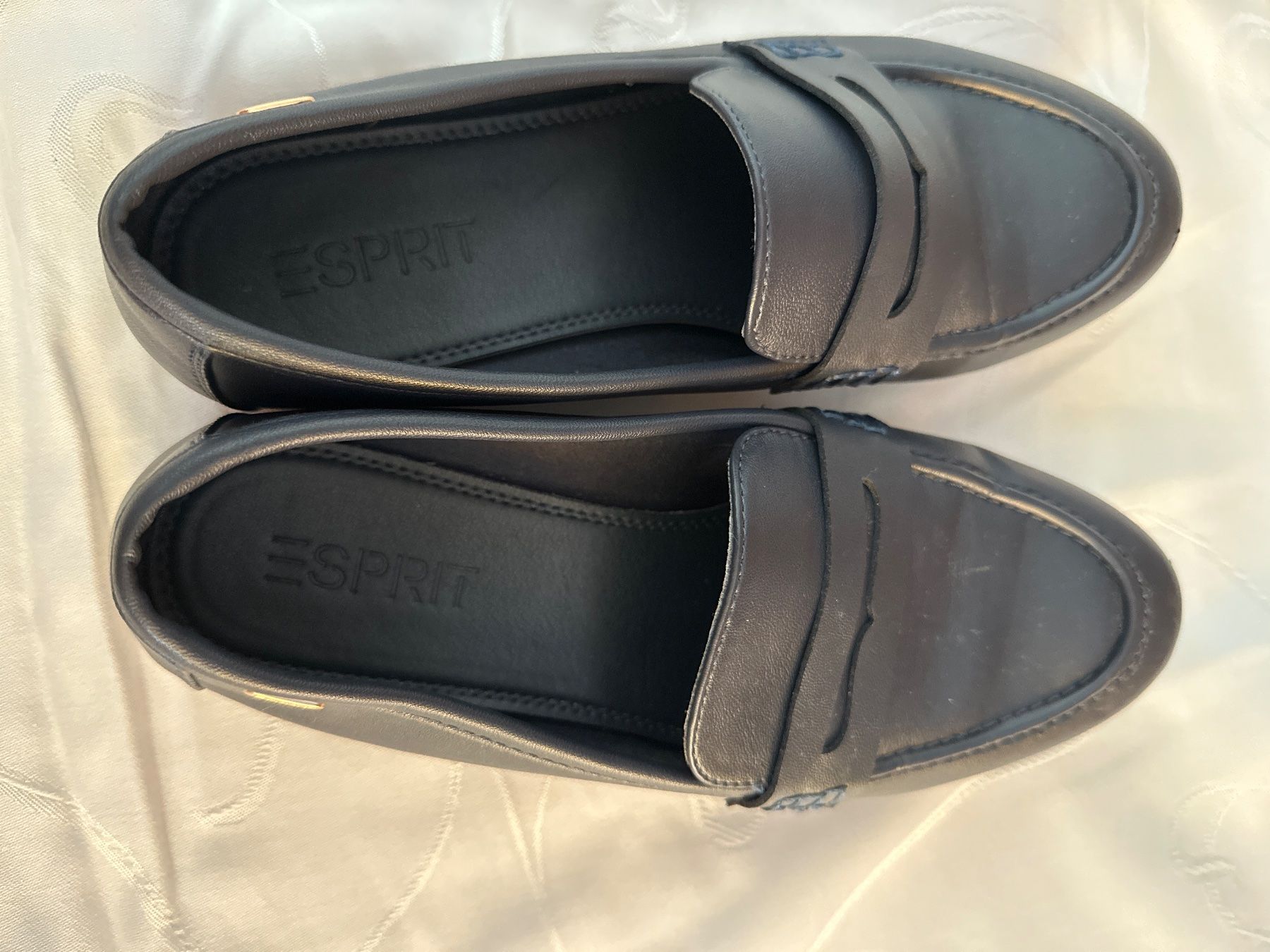 Esprit Damenschuhe: Loafers Esprit gr.38 sehr bequem – Gebraucht aus Niederglatt ZH von Laurita1972 2