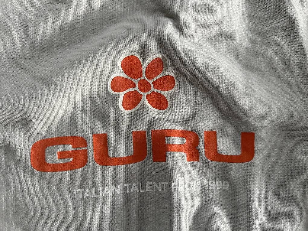 Maglioni & Felpe: GURU Sweatshirt Gr.M   – Usato da Stäfa venduto da DearDarling