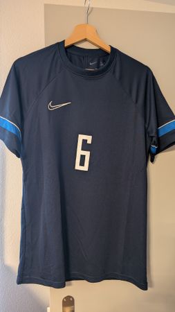 Nike Dri-FIT Fussball Trikot Grösse M - Top Zustand!