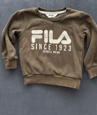 FILA Sweatshirt Gr. 86/92 olivgrün Jungen