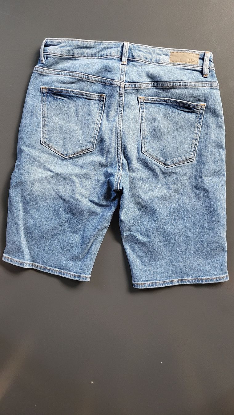 Esprit Jeans: Jeans shorts w30 esprit – Gebraucht aus Zürich von Sibetti 1