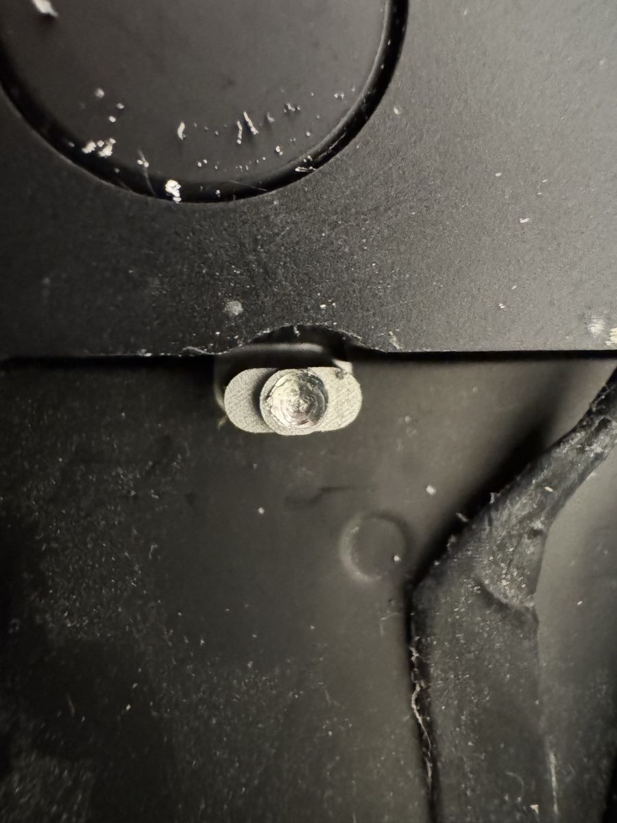 Apple Notebooks: MacBook Pro 15” (2015) – Defekt aus Adliswil von Busys 4
