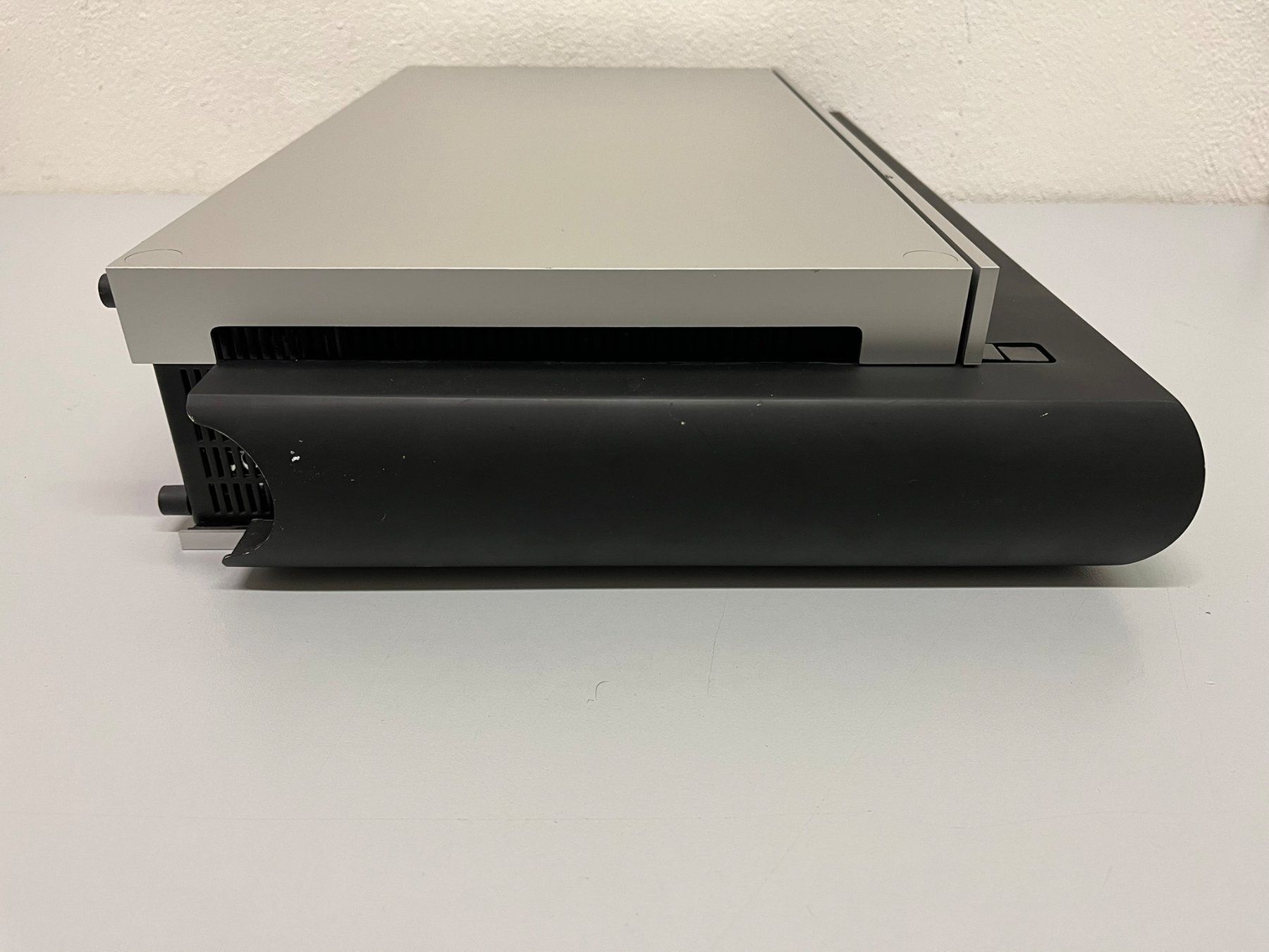 Bang & Olufsen Ricevitori: Bang & Olufsen BeoSystem 3 – Usato da Hochdorf venduto da av-electronics 7